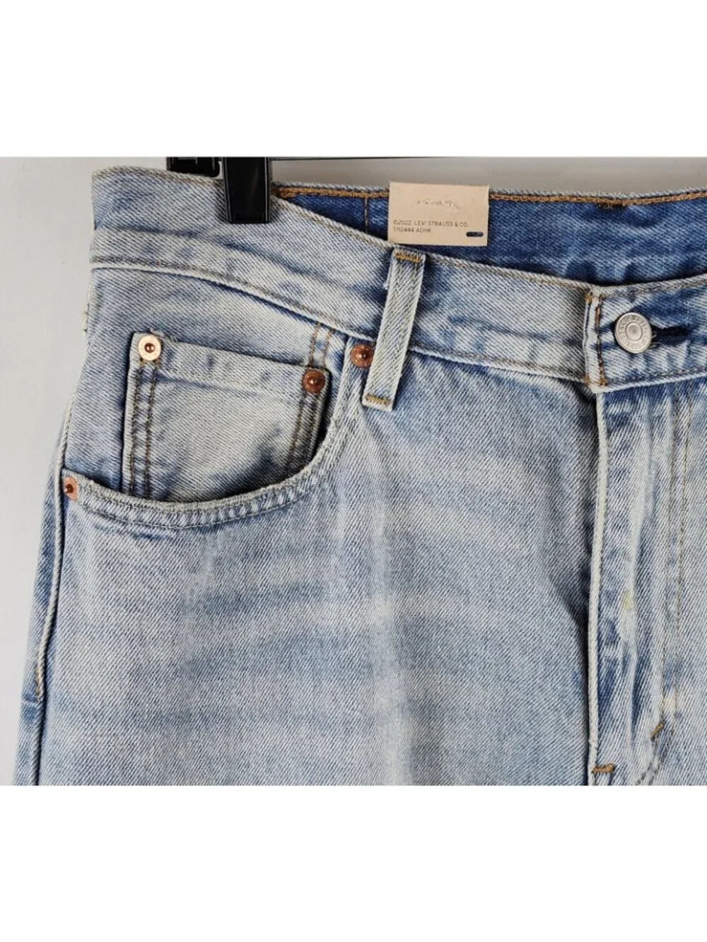 Levis 550 '92 Jeans Mens 32x29 Relaxed Taper Stained Distressed New